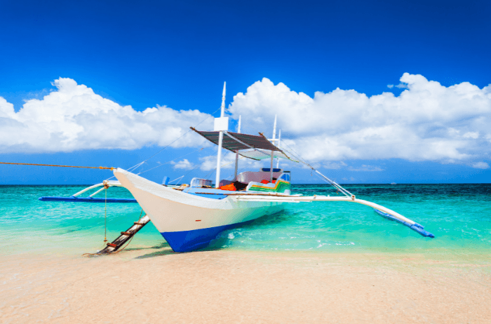 Island hopping across Bohol's clear waters